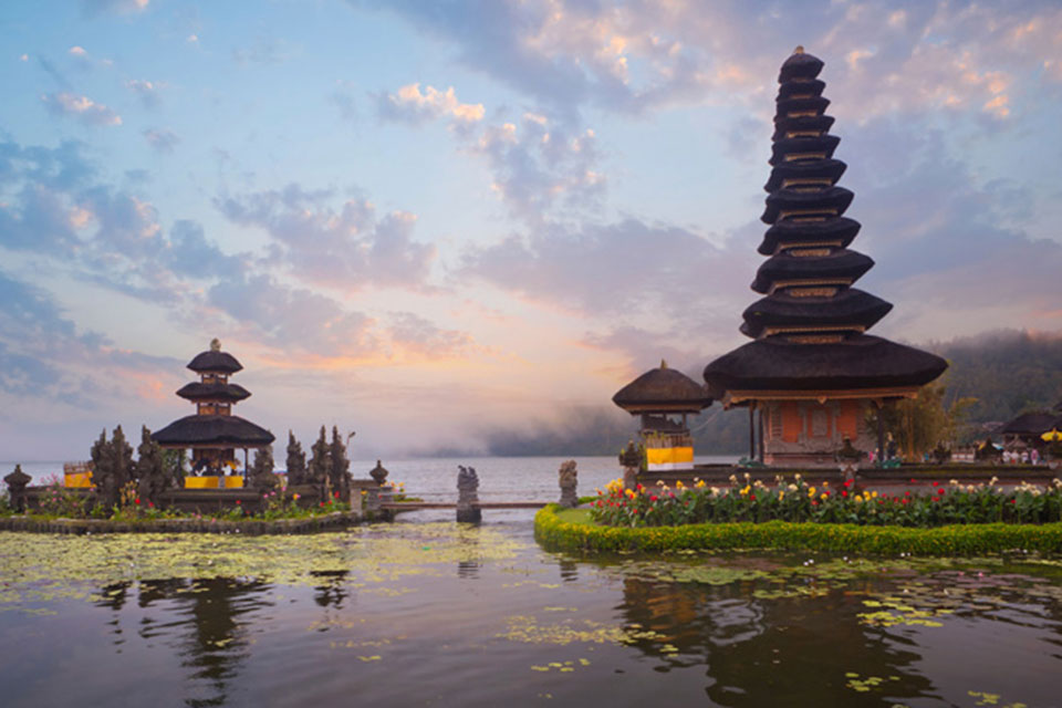 Bali Bedugul and Tanah Lot Sunset Tour